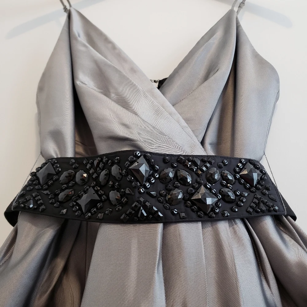 EUC BCBGMaxAzria Cocktail Dress - Picture 5 of 15